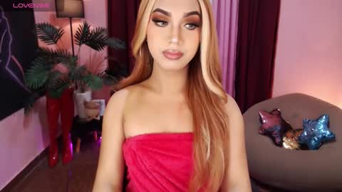 Snapshot of itsmesofiaa69 chatting on 27, 10, 2025 Sofia online show from 27, 10, 2025