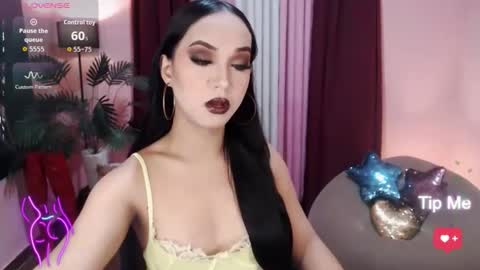 Snapshot of itsmesofiaa69 chatting on 6, 11, 2025 Sofia online show from 6, 11, 2025