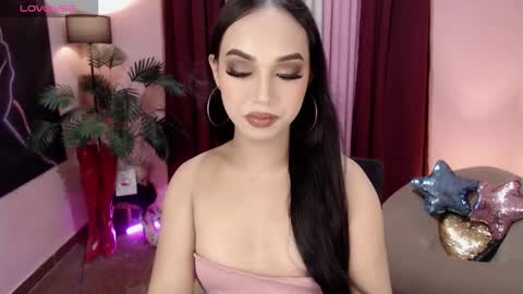 Snapshot of itsmesofiaa69 chatting on 10, 11, 2025 Sofia online show from 10, 11, 2025