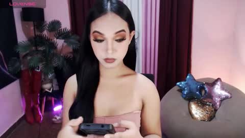 Snapshot of itsmesofiaa69 chatting on 23, 11, 2025 Sofia online show from 23, 11, 2025