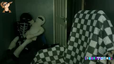    online show from 5, 11, 2025