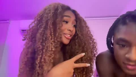 savannahrose online show from 28, 2, 2025