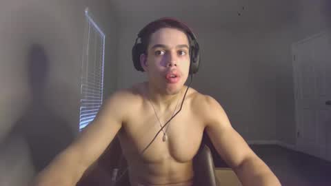 Snapshot of itstarzan chatting on 10, 12, 2024 TARZAN online show from 10, 12, 2024