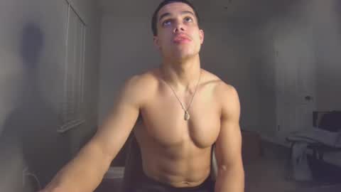 Snapshot of itstarzan chatting on 12, 12, 2024 TARZAN online show from 12, 12, 2024