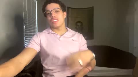 Snapshot of itstarzan chatting on 15, 2, 2025 TARZAN online show from 15, 2, 2025