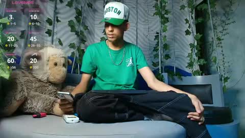 Snapshot of itszairen chatting on 24, 5, 2026 itszairen online show from 24, 5, 2026