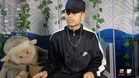 Snapshot of itszairen chatting on 3, 6, 2026 itszairen online show from 3, 6, 2026