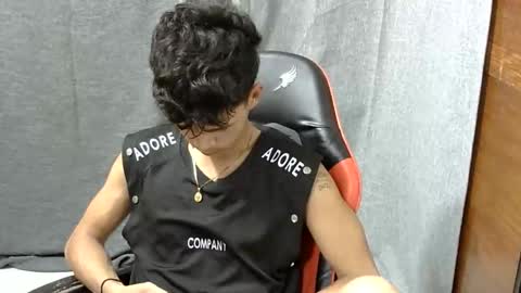 itzme_john online show from 23, 4, 2026