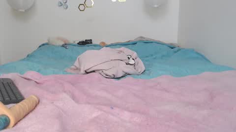 Adris online show from 10, 3, 2025