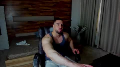 IvanHydee online show from 24, 4, 2026