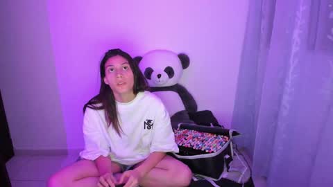 ivanna_essis online show from 2, 3, 2025