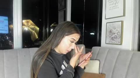 Snapshot of ivanna_west chatting on 12, 6, 2026 Ivanna West online show from 12, 6, 2026