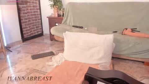Snapshot of ivannabreastoficial chatting on 26, 5, 2026 Ivannabreast online show from 26, 5, 2026