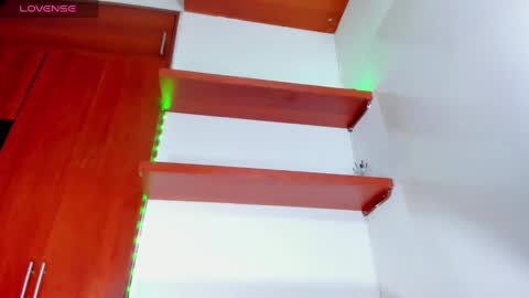 ivannapretyts online show from 30, 1, 2025