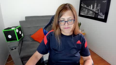 IVETTE online show from 30, 1, 2025