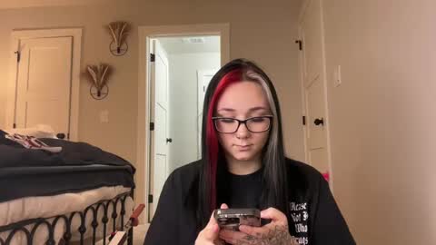 Snapshot of iveyjade33 chatting on 2, 10, 2025 ivey jade online show from 2, 10, 2025