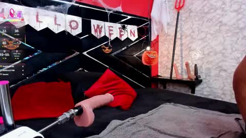 Ivis  online show from 31, 10, 2025