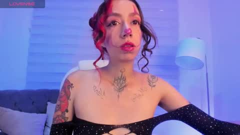 Ivonne  online show from 9, 10, 2025