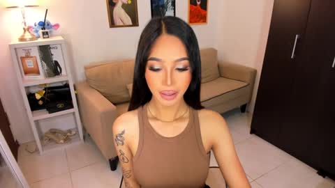 Snapshot of ivorycollins chatting on 12, 3, 2025 kirstenelsie online show from 12, 3, 2025