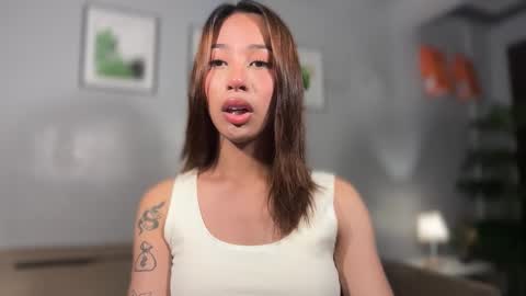 Snapshot of ivorycollins chatting on 29, 11, 2025 kirstenelsie online show from 29, 11, 2025