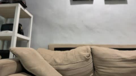 kirstenelsie online show from 9, 4, 2026