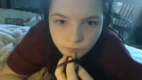 Snapshot of ivy2108 chatting on 3, 3, 2026 ivy2108 online show from 3, 3, 2026