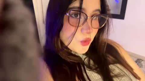 Snapshot of ivy_velvet chatting on 22, 7, 2026 I V Y online show from 22, 7, 2026