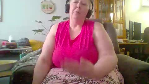 ivyjane3522 online show from 29, 4, 2026