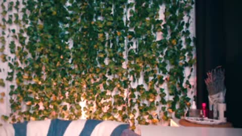 Miss Ivy online show from 7, 12, 2024