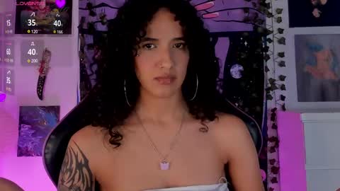 Camila online show from 27, 2, 2025