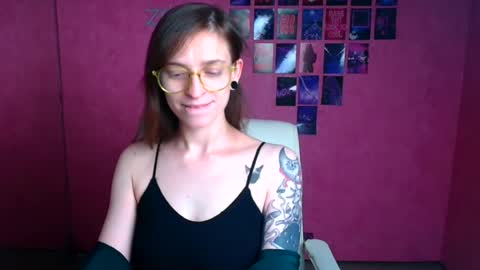 Snapshot of ivynoir_ chatting on 4, 7, 2026 Ivy online show from 4, 7, 2026