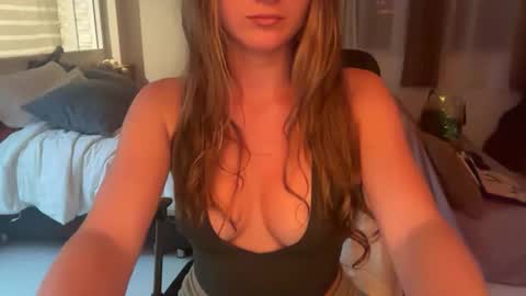 Snapshot of ivysagex chatting on 9, 11, 2025 ivysagex online show from 9, 11, 2025