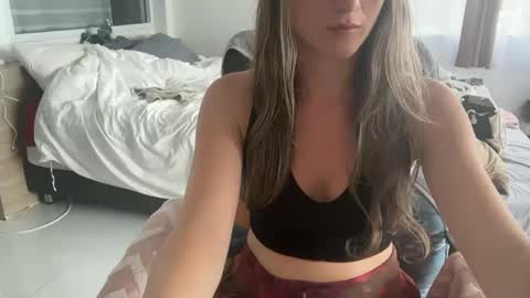 Snapshot of ivysagex chatting on 11, 11, 2025 ivysagex online show from 11, 11, 2025