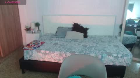 ivyshine7 online show from 16, 3, 2026