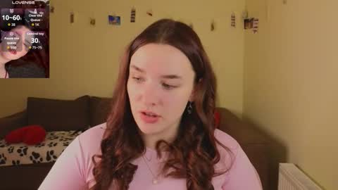 Snapshot of iwi_wi_wi chatting on 12, 3, 2026 Daisy online show from 12, 3, 2026