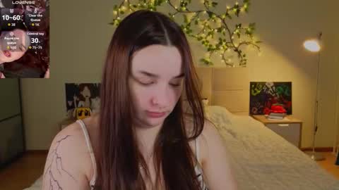 Snapshot of iwi_wi_wi chatting on 15, 3, 2026 Daisy online show from 15, 3, 2026