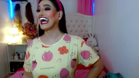 iyotara_miyaka online show from 5, 1, 2025