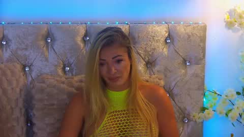 Izabella online show from 1, 8, 2026