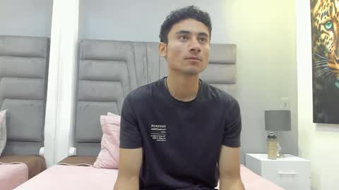 izato online show from 4, 3, 2025