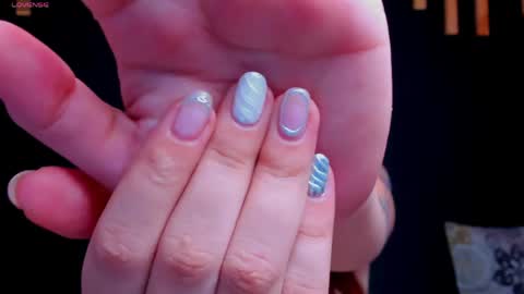 hot izys online show from 29, 4, 2026