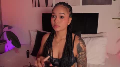 Izzy vega  online show from 3, 2, 2026