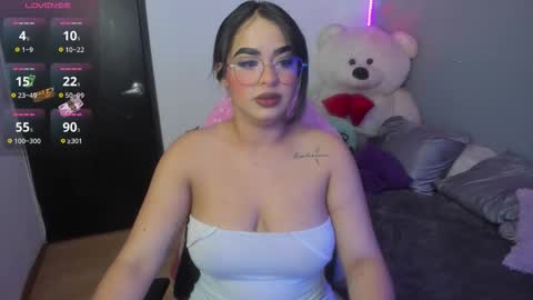 Snapshot of j_abbey chatting on 8, 2, 2026 j_abbey online show from 8, 2, 2026