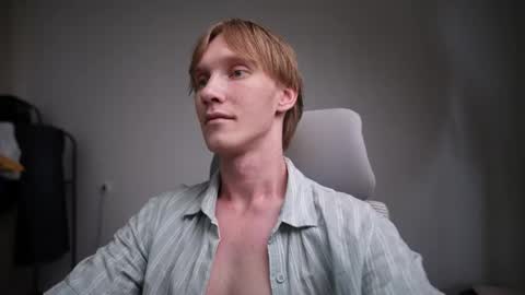 Snapshot of j_akira13 chatting on 10, 6, 2026 Danny online show from 10, 6, 2026