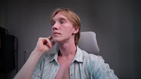 Snapshot of j_akira13 chatting on 21, 6, 2026 Danny online show from 21, 6, 2026
