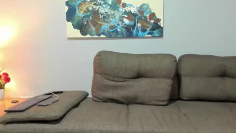 Calix  Independient model Insta and twt Calixsnake online show from 2, 11, 2025