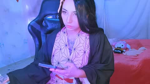 jade 18  online show from 2, 2, 2025