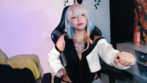 jade 18  online show from 25, 6, 2026