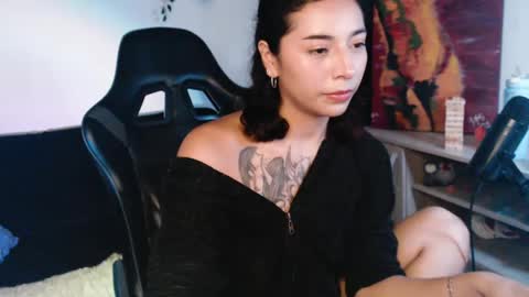 jade 18  online show from 12, 7, 2026