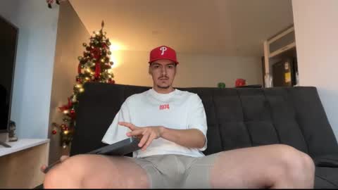 INDEPENDENT MODEL online show from 19, 12, 2025