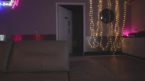 Snapshot of jackandjill chatting on 6, 10, 2025 JackJill online show from 6, 10, 2025